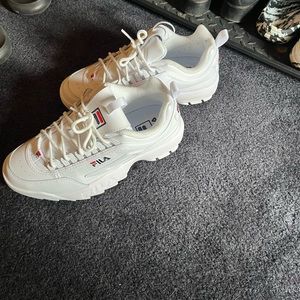 Fila Disrupters - Size 8 - worn 1 time!
